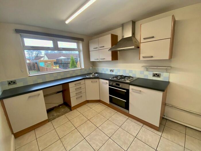 3 Bedroom Property To Rent In Fairwood Terrace, Gowerton, Swansea, SA4