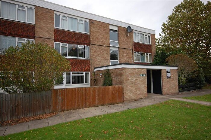 1 Bedroom Flat To Rent In Brymore Road, Canterbury, CT1