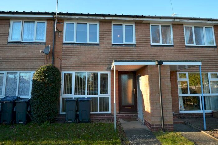 3 Bedroom Town House To Rent In Thornley Close, Moseley, B13