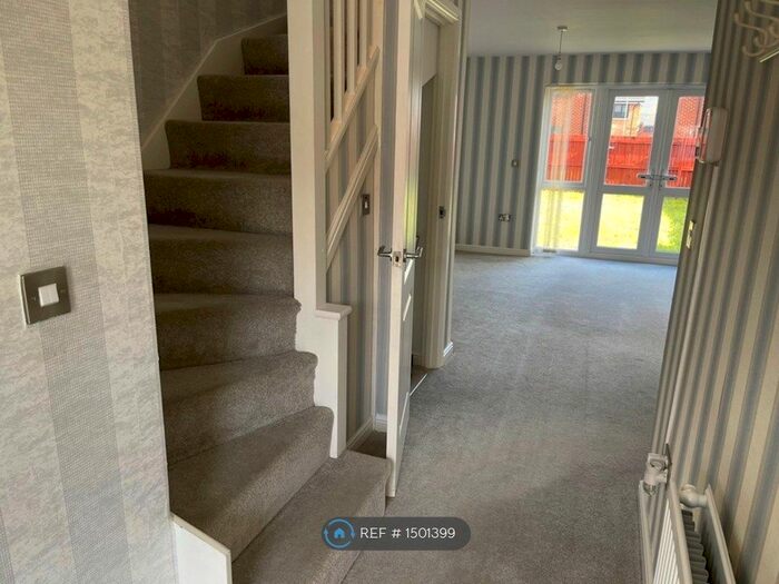 3 Bedroom Semi-Detached House To Rent In Mannering Street, Manchester, M18