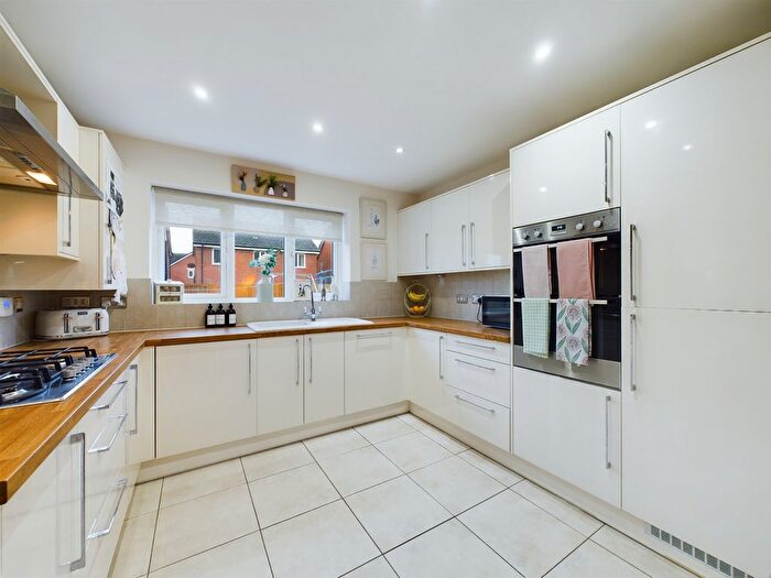 4 Bedroom Detached House For Sale In Pasture Close, Blackpool, Lancashire, FY4