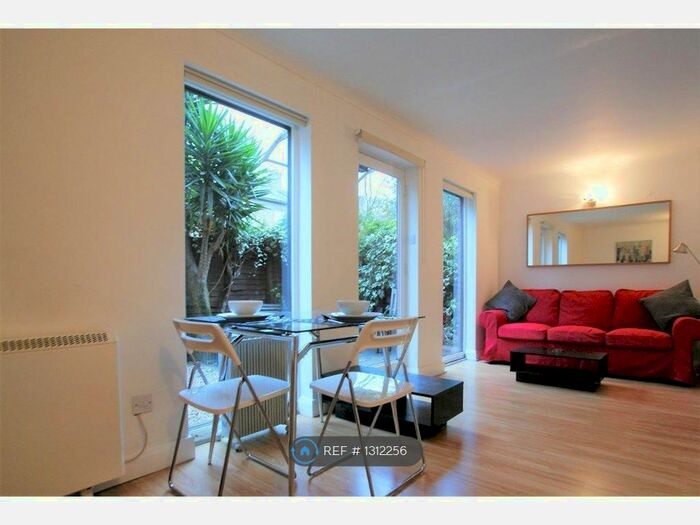 1 Bedroom Flat To Rent In Banim Street, London, W6