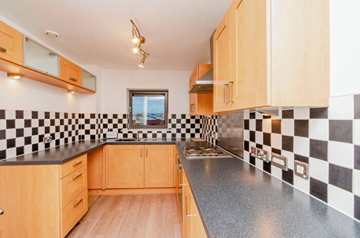 2 Bedroom Flat For Sale In Albion Street, Wolverhampton, West Midlands, WV1