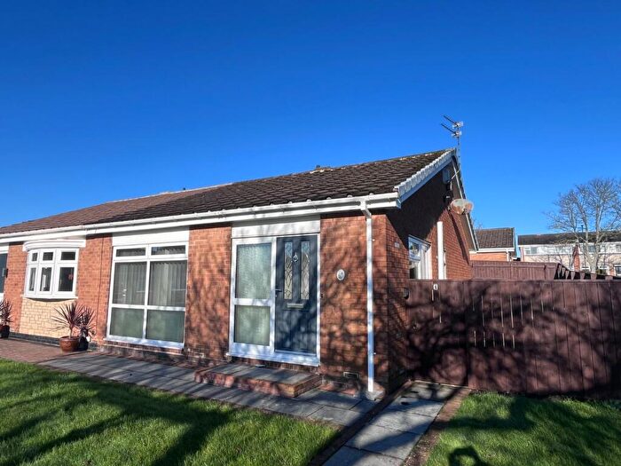 2 Bedroom Bungalow For Sale In Thorn Close, Wideopen, Newcastle Upon Tyne, Tyne And Wear, NE13