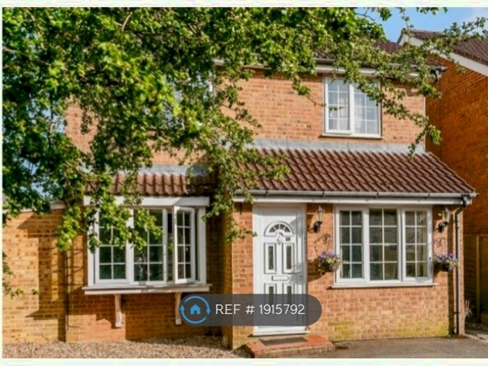 4 Bedroom Detached House To Rent In Abbey Gardens, Canterbury, CT2