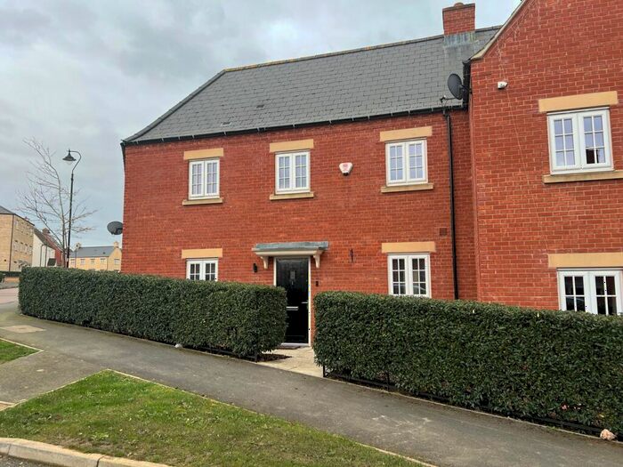 3 Bedroom Terraced House For Sale In Sorrel Crescent, Wootton, Northampton, NN4