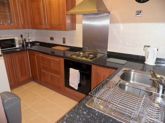 2 Bedroom Apartment To Rent In Wycliffe End, Aylesbury, HP19