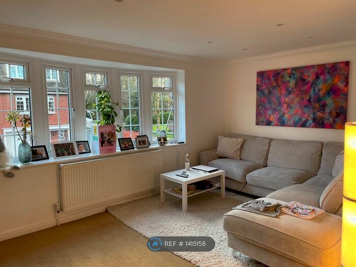 5 Bedroom End Of Terrace House To Rent In Woodlea, Worsley, Manchester, M28