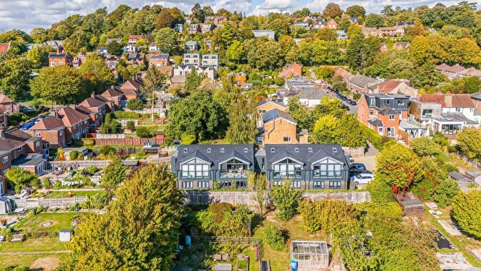 3 Bedroom Semi-Detached House For Sale In St. Leonards Road, Winchester, SO23