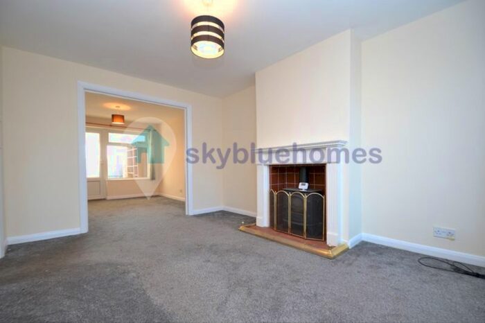 3 Bedroom Semi-Detached House To Rent In Millfield Crescent, Leicester, LE3