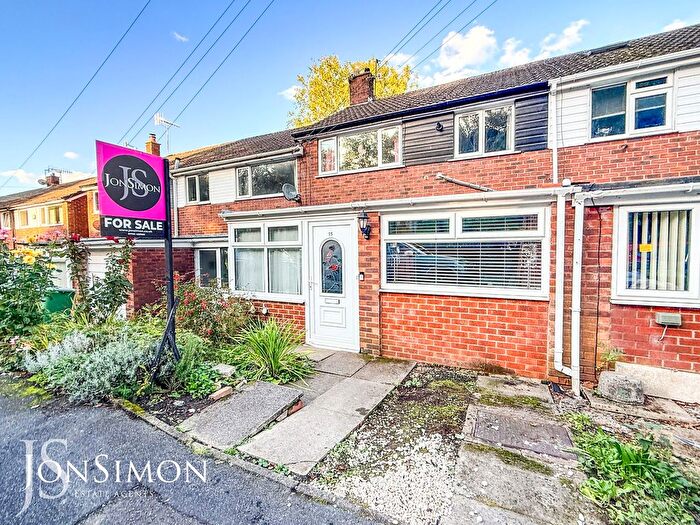 4 Bedroom Town House For Sale In Royds Street, Tottington, Bury, BL8