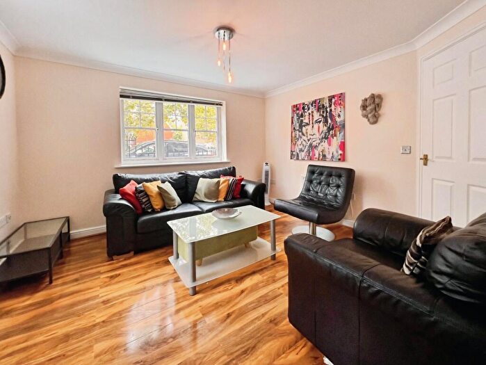 1 Bedroom Flat To Rent In Caspian Way, Purfleet-On-Thames, RM19