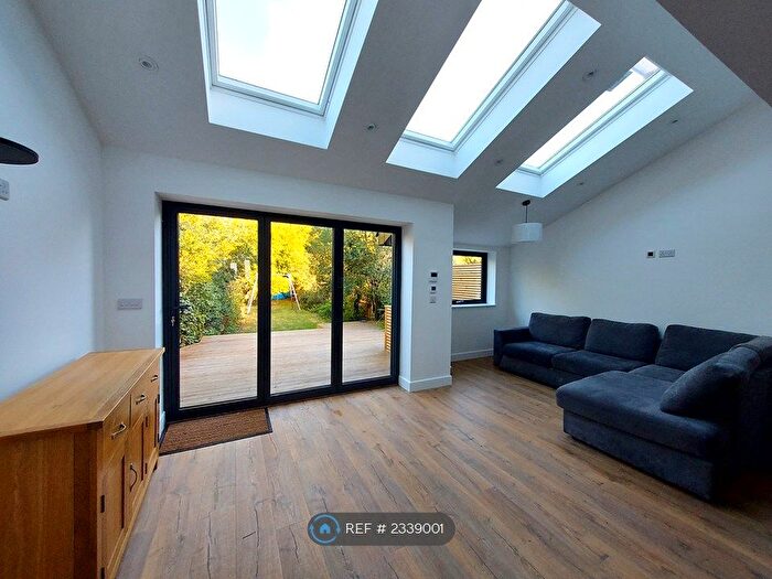 3 Bedroom Terraced House To Rent In Footscray Road, London, SE9