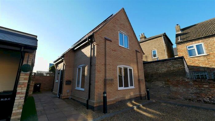 2 Bedroom Detached House To Rent In Rule And Parker Court, St Ives, PE27