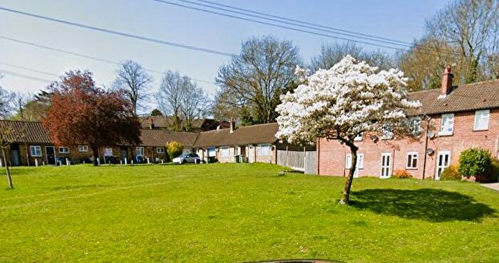 Apartment To Rent In Binyon Crescent, Stanmore, HA7