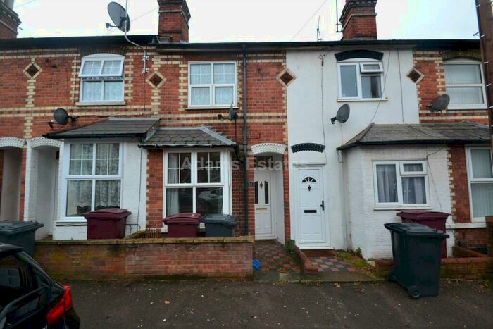 2 Bedroom Terraced House To Rent In Wykeham Road, Reading, RG6