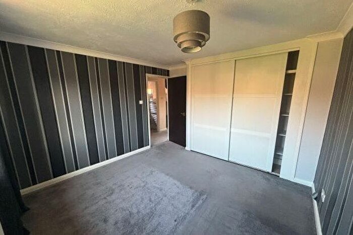 5 Bedroom Property To Rent In Mill Rise, Robertsbridge, TN32