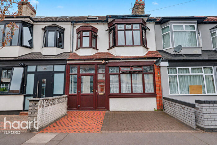 4 Bedroom Terraced House For Sale In Thornton Road, Ilford, IG1