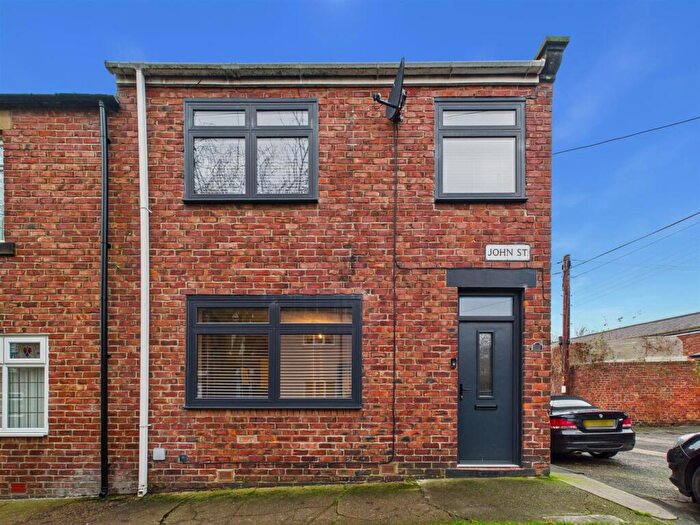 3 Bedroom End Of Terrace House For Sale In John Street, Earsdon, Whitley Bay, NE25