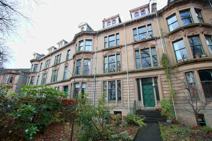 3 Bedroom Flat To Rent In Peel Street, Partick, G11