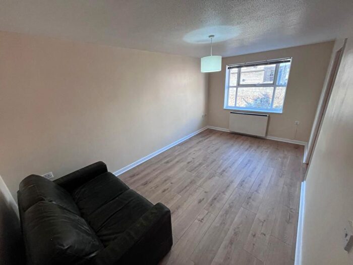 1 Bedroom Flat To Rent In Bryn Y Mor Crescent, Swansea, SA1