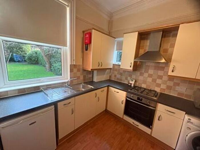 1 Bedroom Flat To Rent In Fairfax Road, Leeds, West Yorkshire, LS11