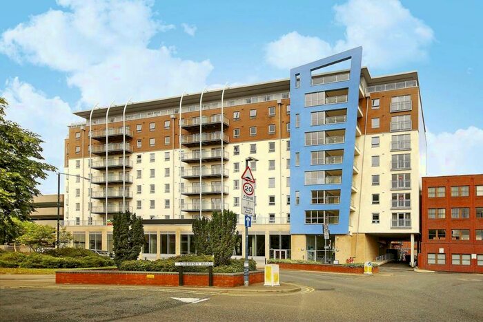 1 Bedroom Flat To Rent In Church Street East, Woking, GU21