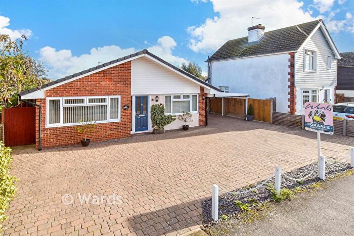 3 Bedroom Detached Bungalow For Sale In Clover Rise, Whitstable, Kent, CT5