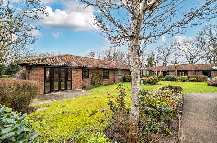 2 Bedroom Bungalow To Rent In Forest Walk, Elmbridge Village, Cranleigh, GU6