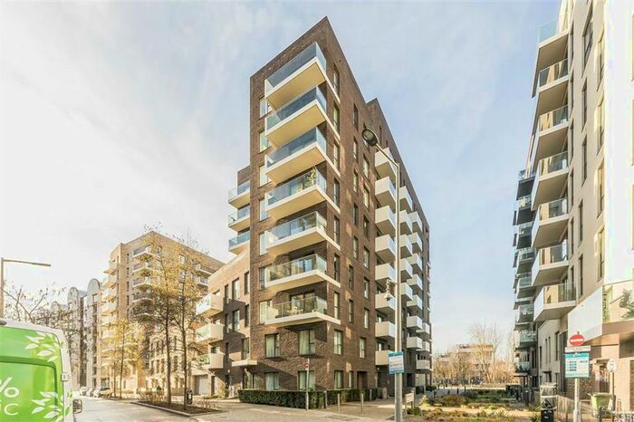 1 Bedroom Flat To Rent In Chandlers Avenue, London, SE10