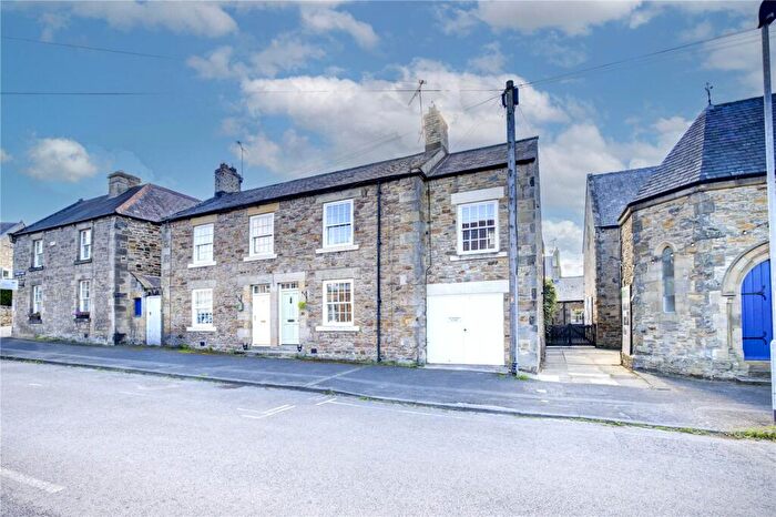 3 Bedroom End Of Terrace House For Sale In Princes Street, Corbridge, Northumberland, NE45