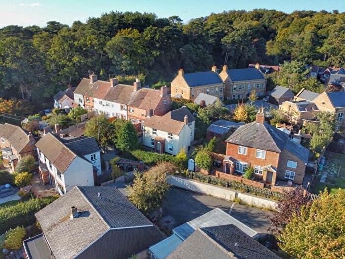 3 Bedroom Cottage For Sale In Park Hill, Ampthill, Bedfordshire, MK45