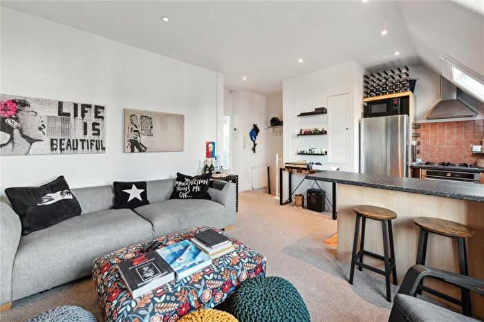 1 Bedroom Flat To Rent In Sheffield Terrace, London, W8