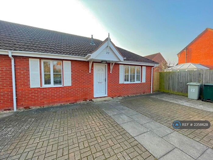 2 Bedroom Bungalow To Rent In Turnberry Drive, Woodhall Spa, LN10