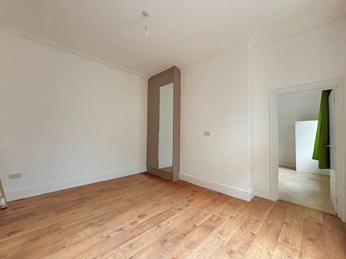 1 Bedroom Flat To Rent In Arboretum Road, Walsall, WS1
