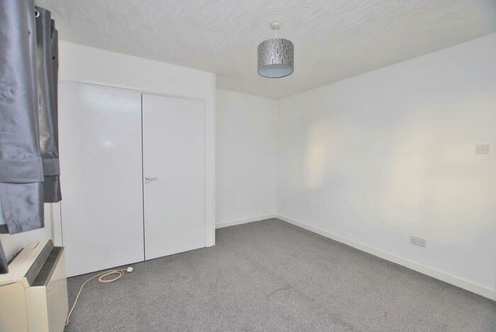 1 Bedroom Flat To Rent In George Court, LU7