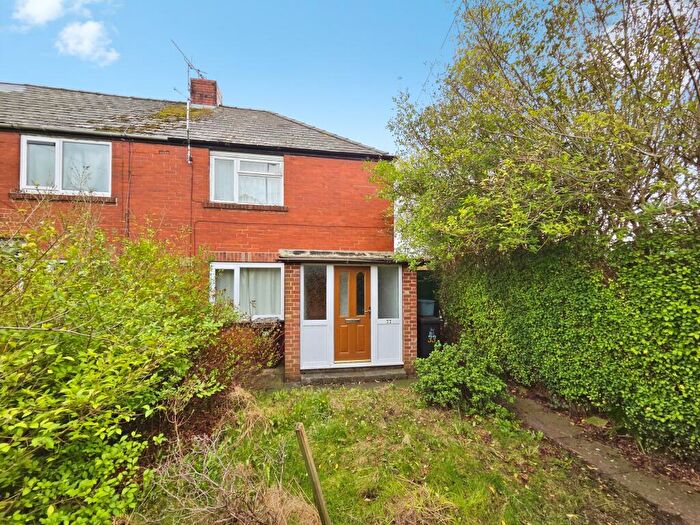 2 Bedroom End Of Terrace House For Sale In Hunshelf Road, Chapeltown, Sheffield, S35