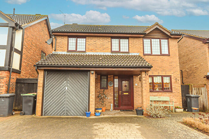 4 Bedroom Detached House For Sale In Wye Close, Wellingborough, NN8