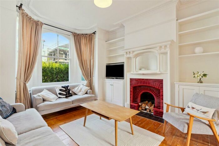 3 Bedroom Terraced House To Rent In Belleville Road, London, SW11