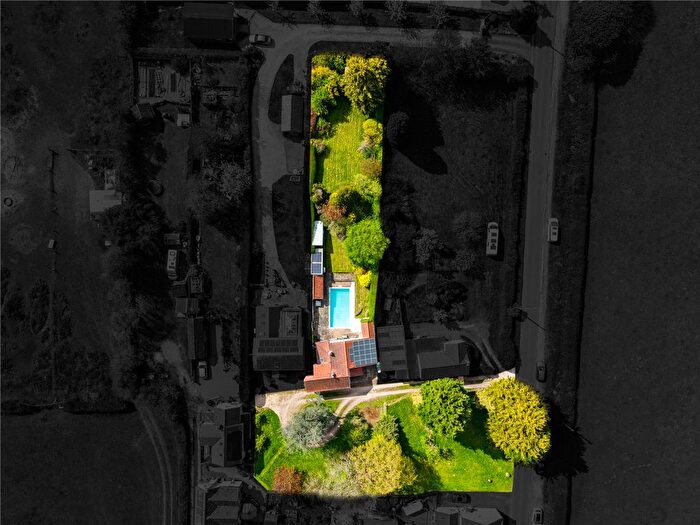 3 Bedroom Detached House For Sale In Top Road, Blidworth, Mansfield, Nottinghamshire, NG21