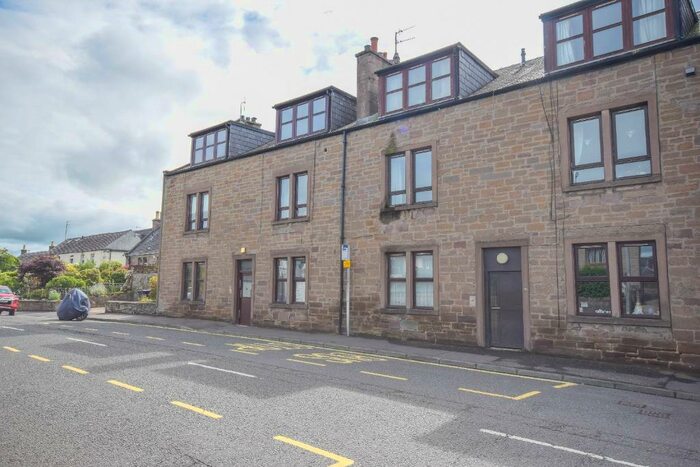 2 Bedroom Flat To Rent In Prior Road, Forfar, Angus, DD8