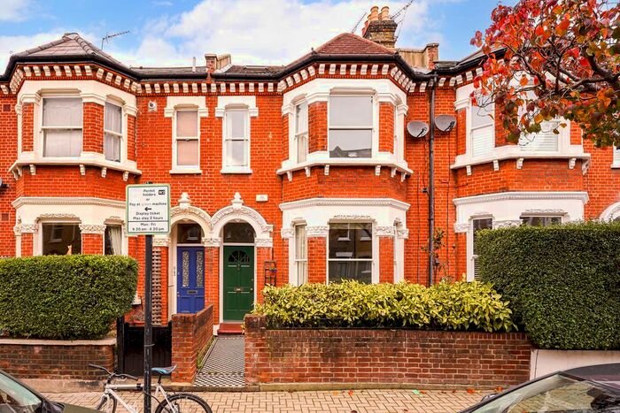 4 Bedroom Terraced House To Rent In Eglantine Road, London, SW18