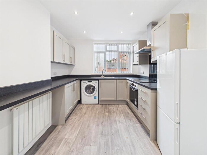 1 Bedroom Flat To Rent In Sneinton Dale, Sneinton, Nottingham, NG2