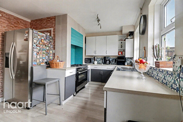 3 Bedroom End Of Terrace House For Sale In Robert Tressell Walk, Lincoln, LN2