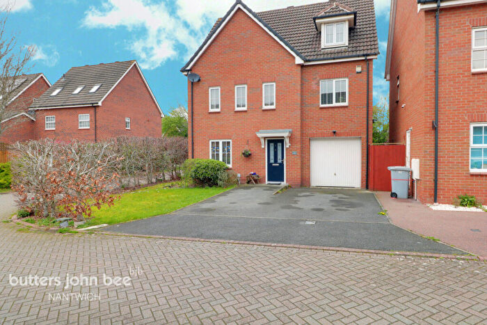 6 Bedroom Detached House For Sale In Hallams Drive, Nantwich, CW5