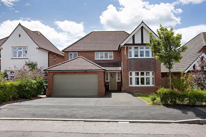 4 Bedroom Detached House For Sale In Curlew Way, Dawlish, EX7