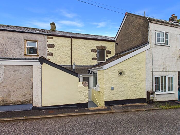 2 Bedroom Property To Rent In Redruth, Cottage With Designated Parking, TR15