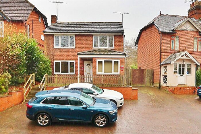 4 Bedroom Detached House To Rent In St. Johns Road, Woking, Surrey, GU21