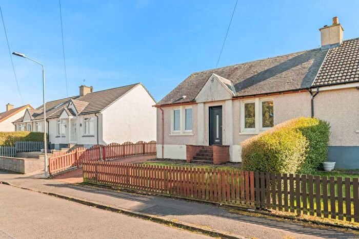 2 Bedroom Semi-Detached Bungalow For Sale In Almond Terrace, Harthill, ML7