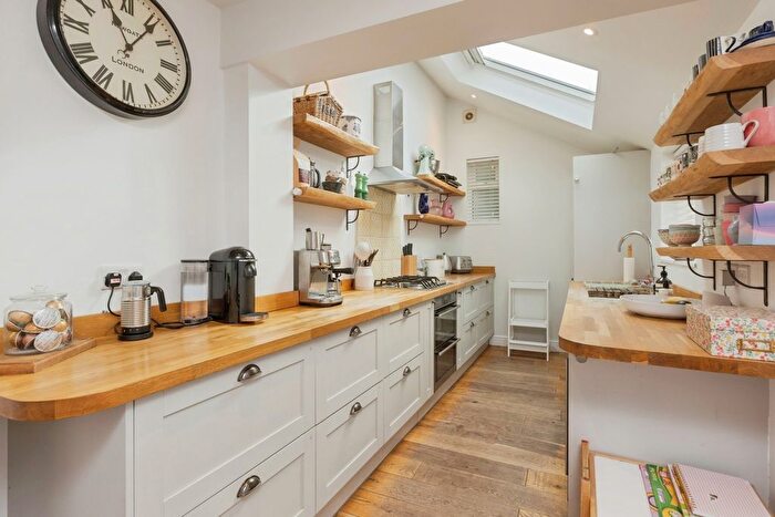 4 Bedroom End Terrace House For Sale In Stanhope Road, Tunbridge Wells, Kent, TN1